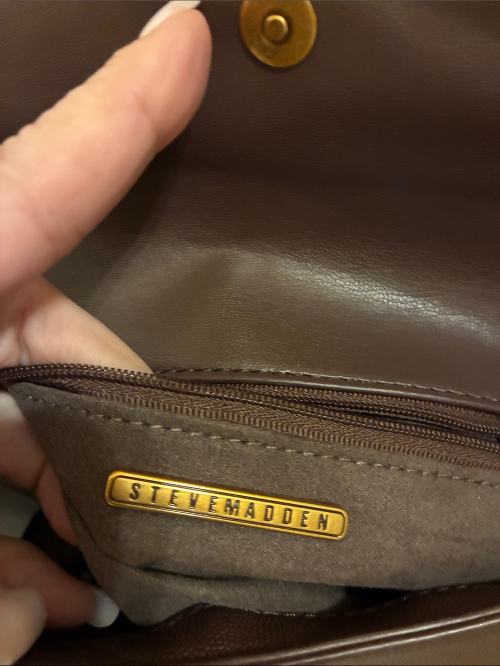 Steve Madden Chocolate Brown Leatherette Saddle Bag with Gold Hardware - Picture 2 of 6